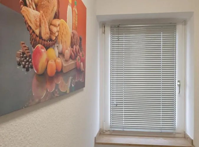 Apartman Am Park 2 *